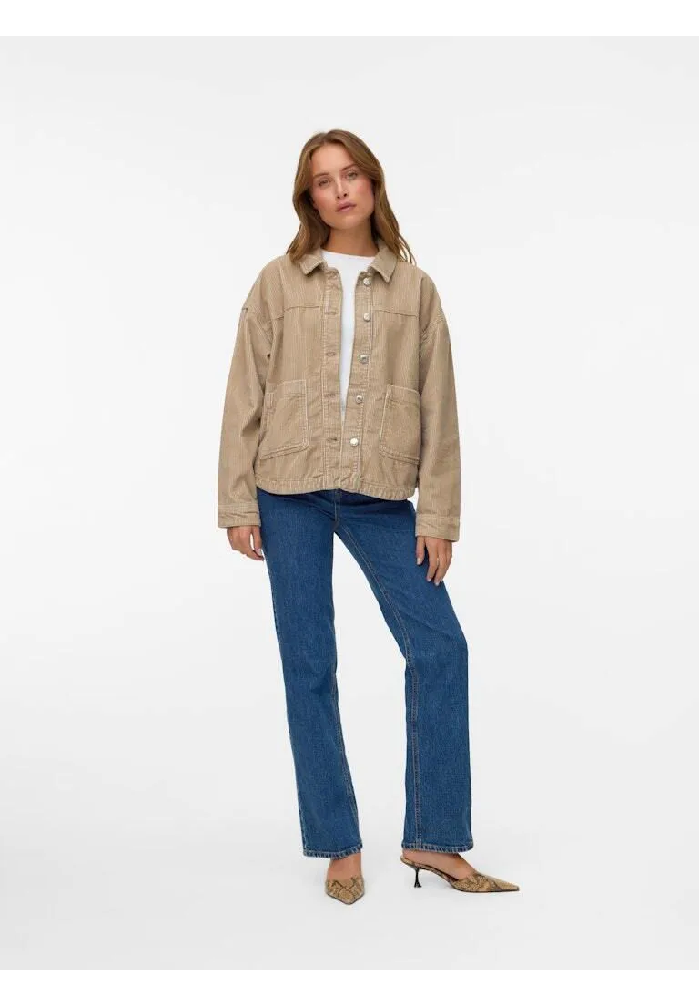 Oversized Hemdjacke aus Cord