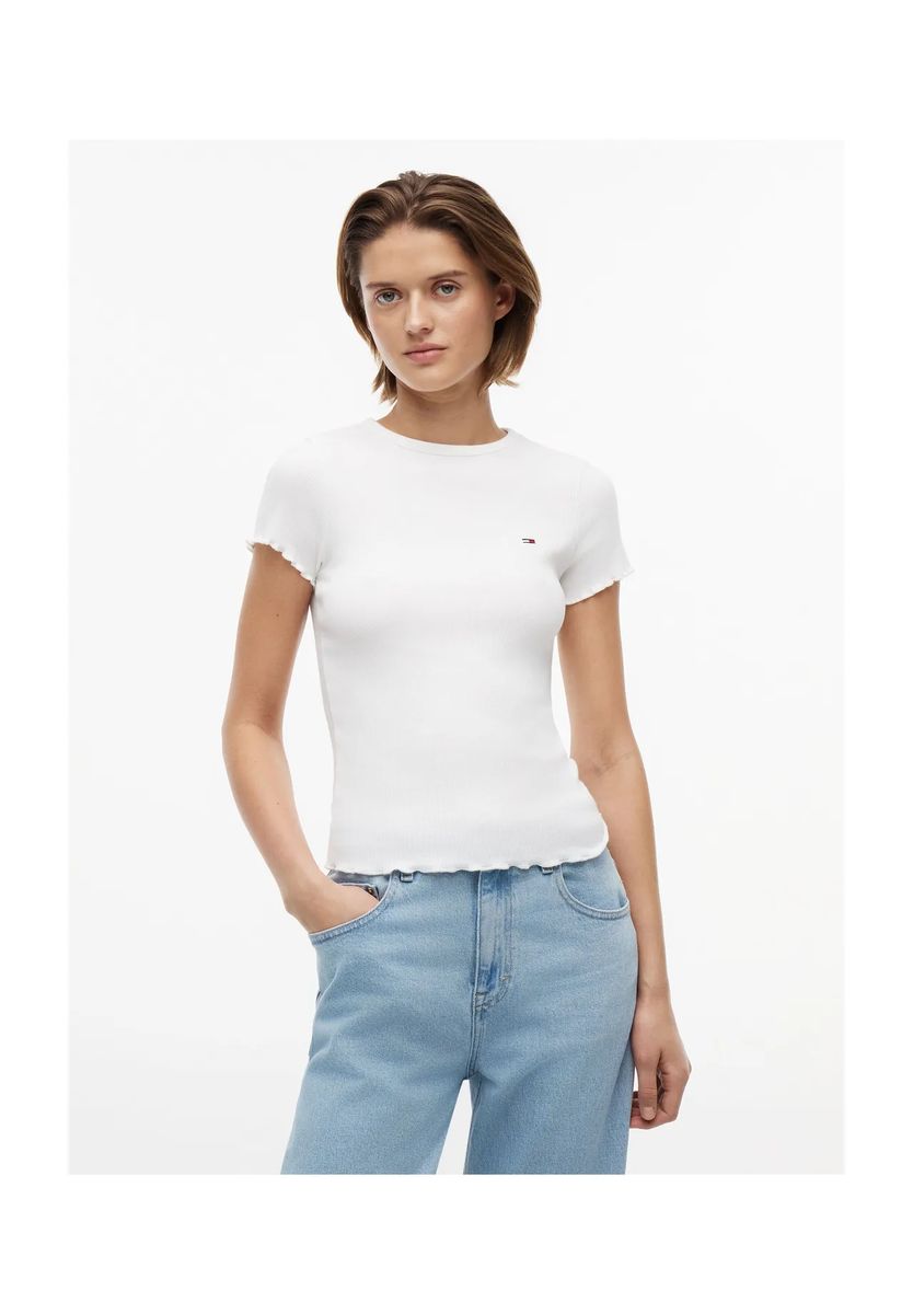 Geripptes Slim-Top mit Wellensaum