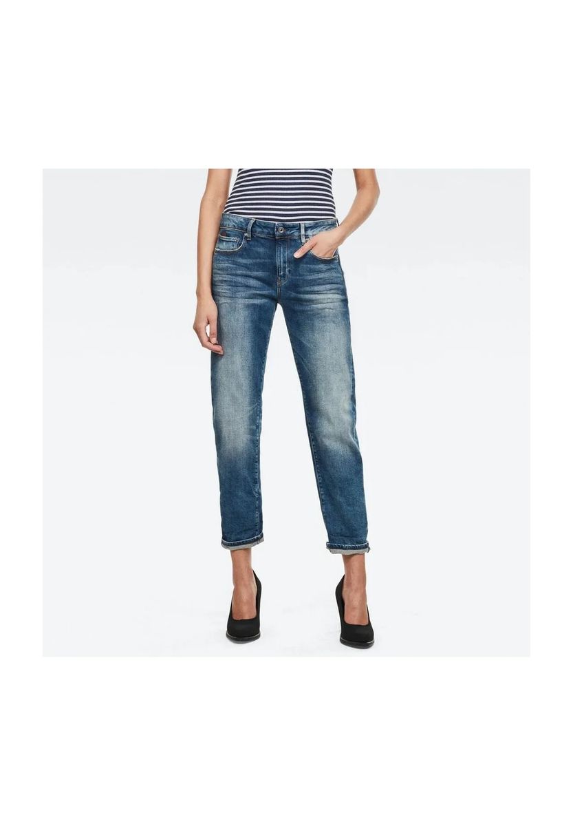 Lässig geschnittene Boyfriend-Jeans
