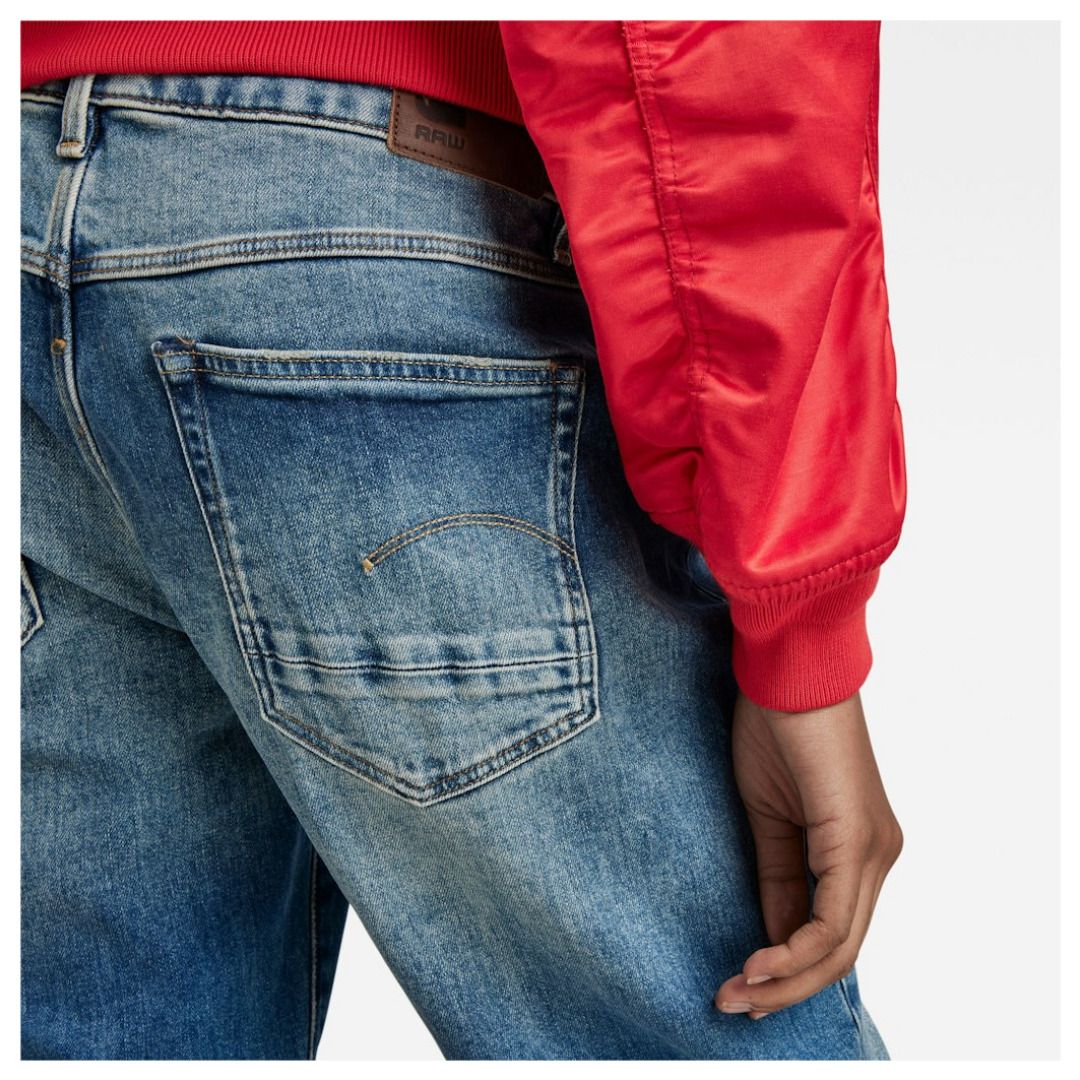 Lässig geschnittene Boyfriend-Jeans