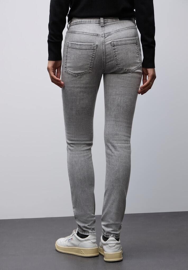 High-Waist Slim-Fit Jeans
