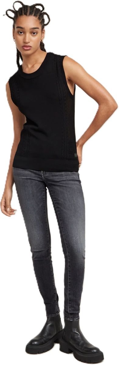 Eng geschnittene High-Waist Jeans