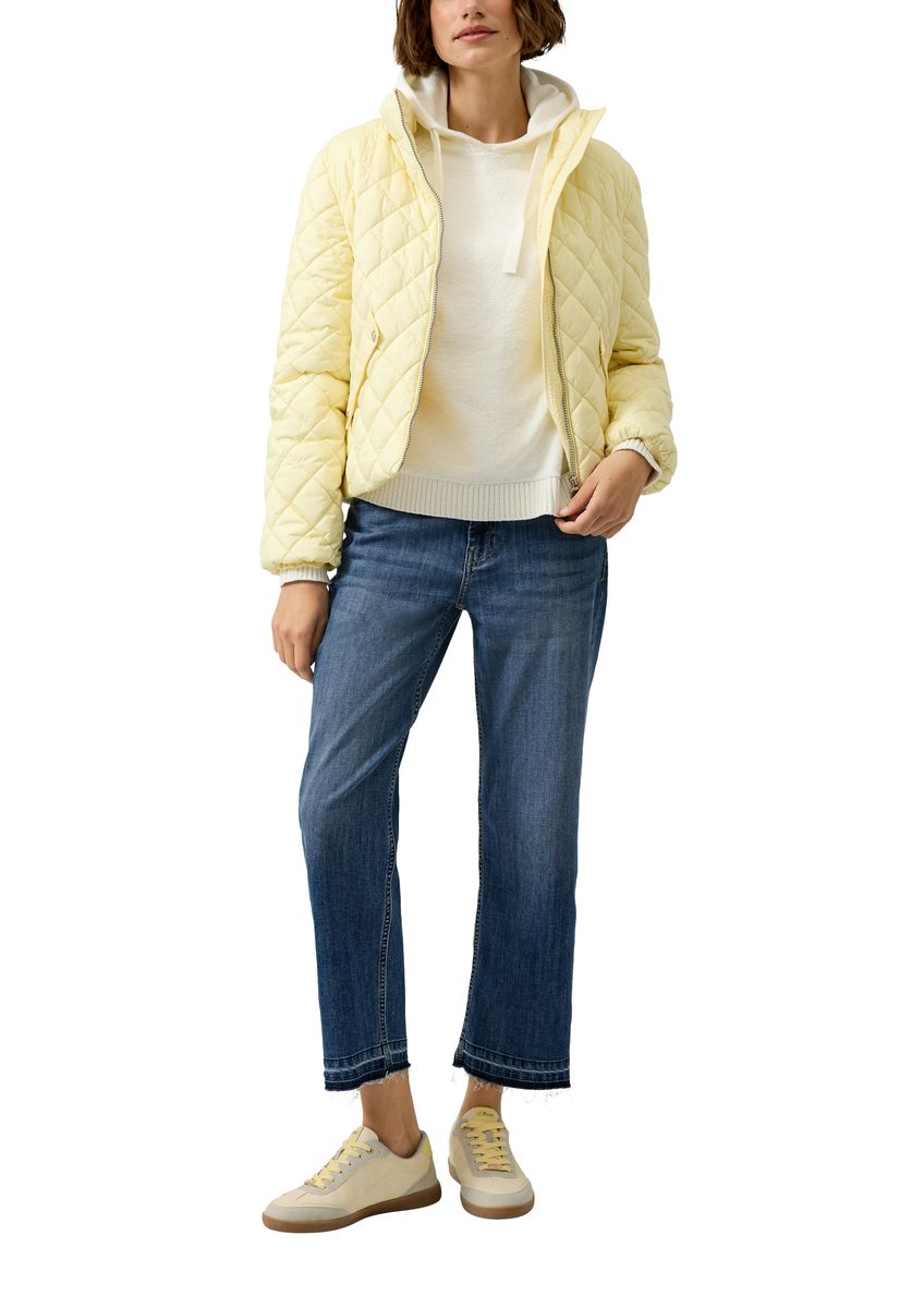 Gerade 7/8-Jeans mit offenem Saum