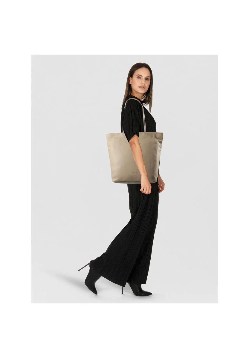 Großer Shopper aus genarbtem Leder