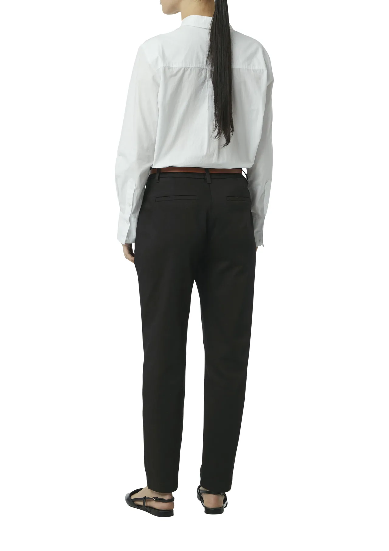 Slim-Fit Chinohose mit Gürtel