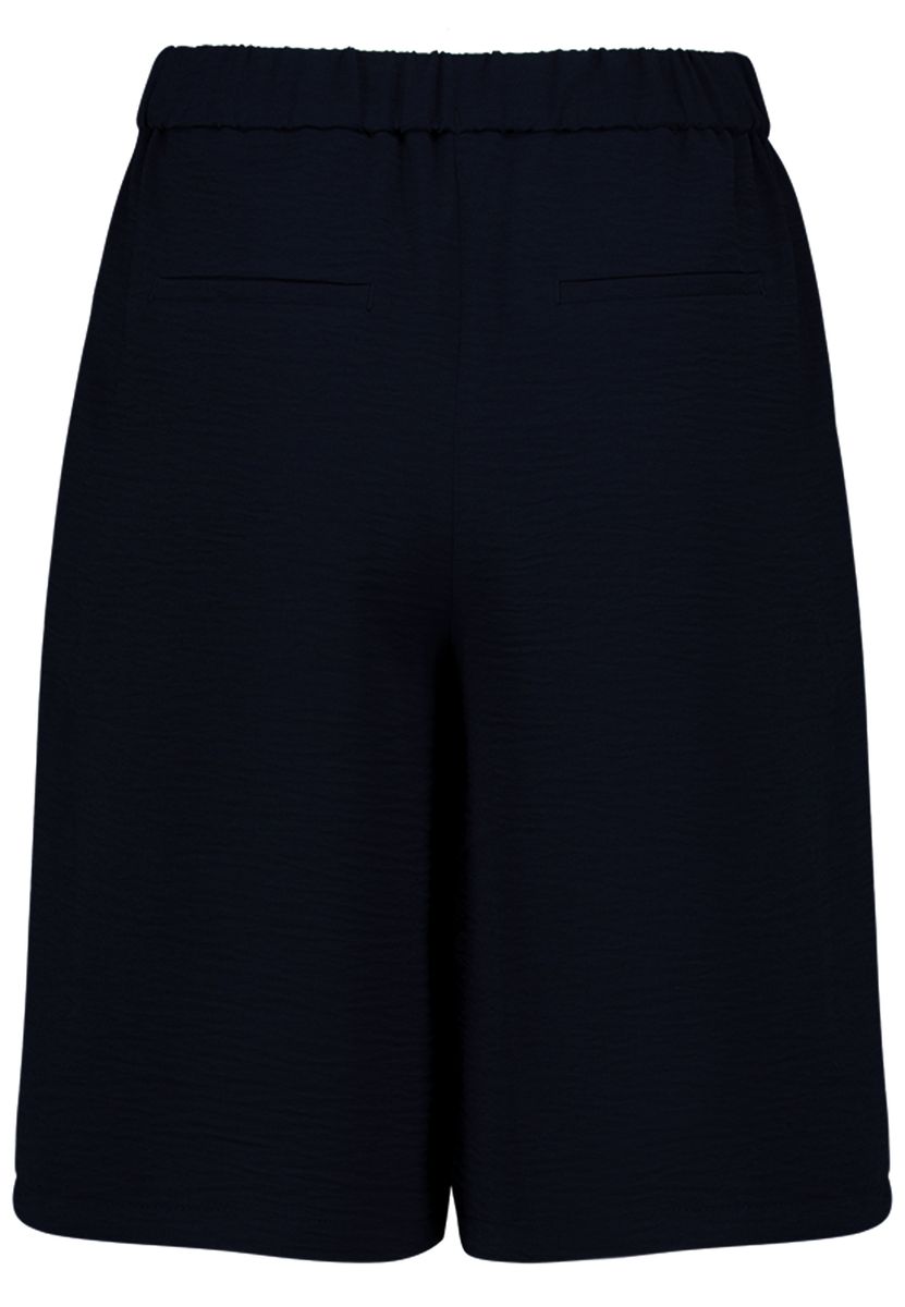 Bermuda-Shorts mit weitem Bein und Gürtel