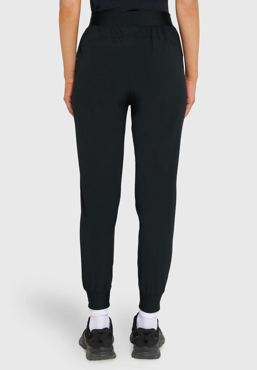 Schmal zulaufende Performance Jogginghose