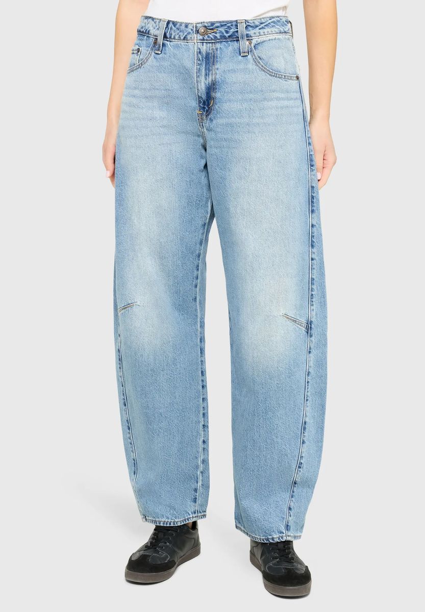 High-Waist Barrel-Leg Jeans