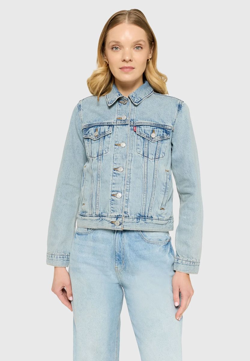 Klassische Jeansjacke im Western-Stil