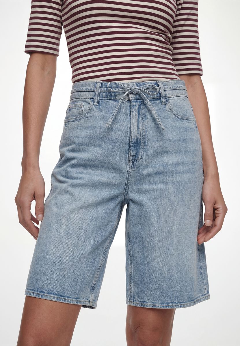 Denim-Bermuda-Shorts mit Bindegürtel
