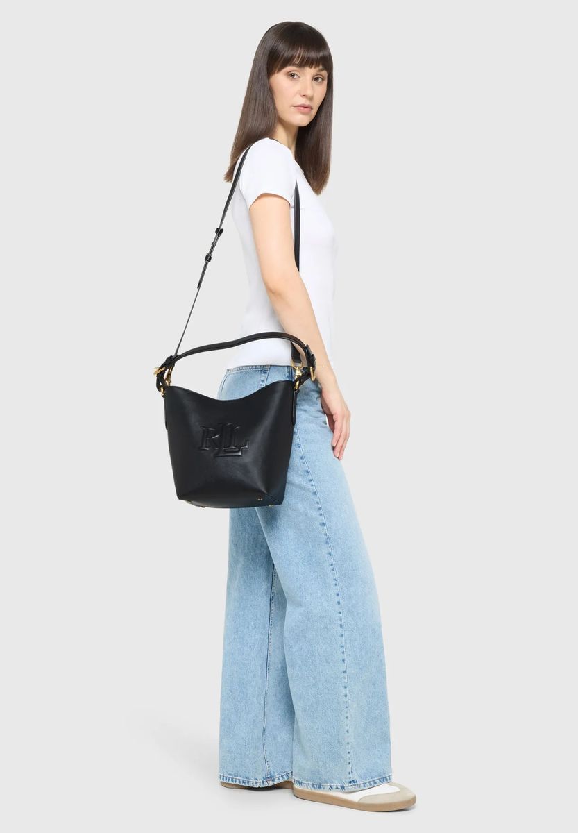 Beuteltasche aus Leder mit Monogramm-Prägung