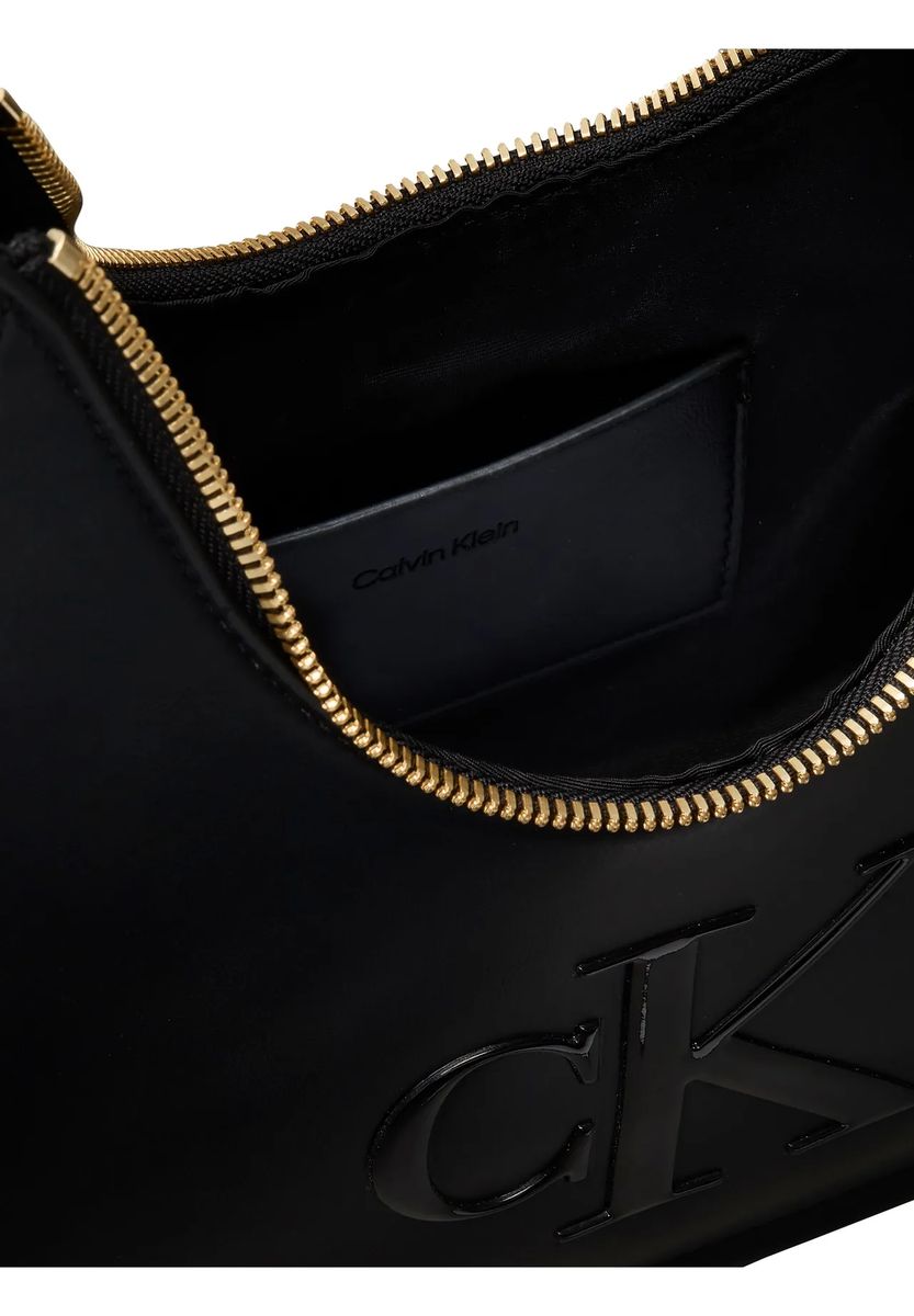 Elegante Hobo mit Halbmond-Silhouette