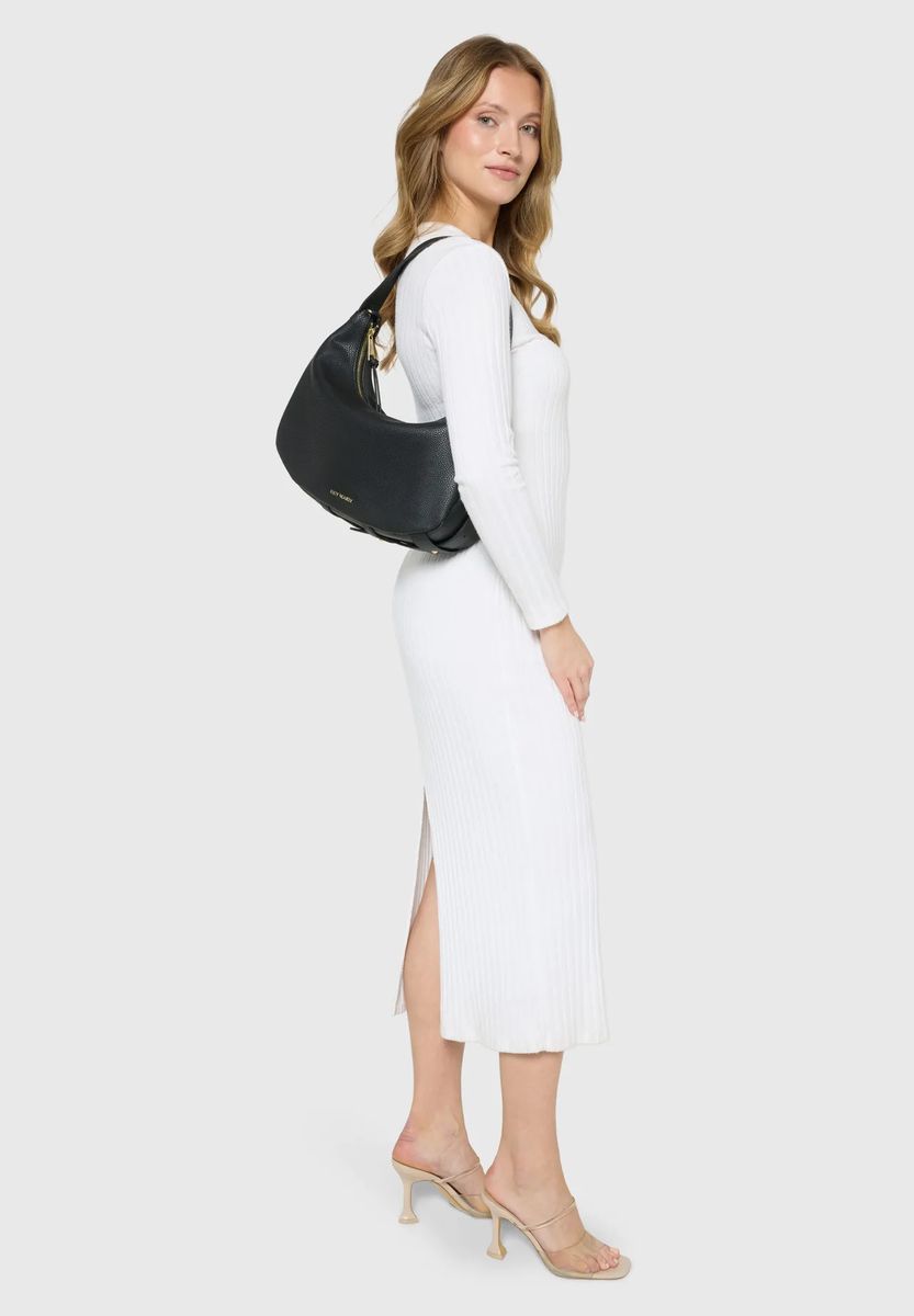 Minimalistische genarbte Schultertasche