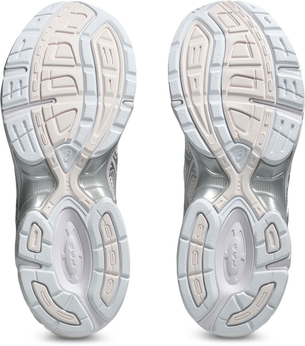 Gedämpfte Retro-Mesh-Sneaker