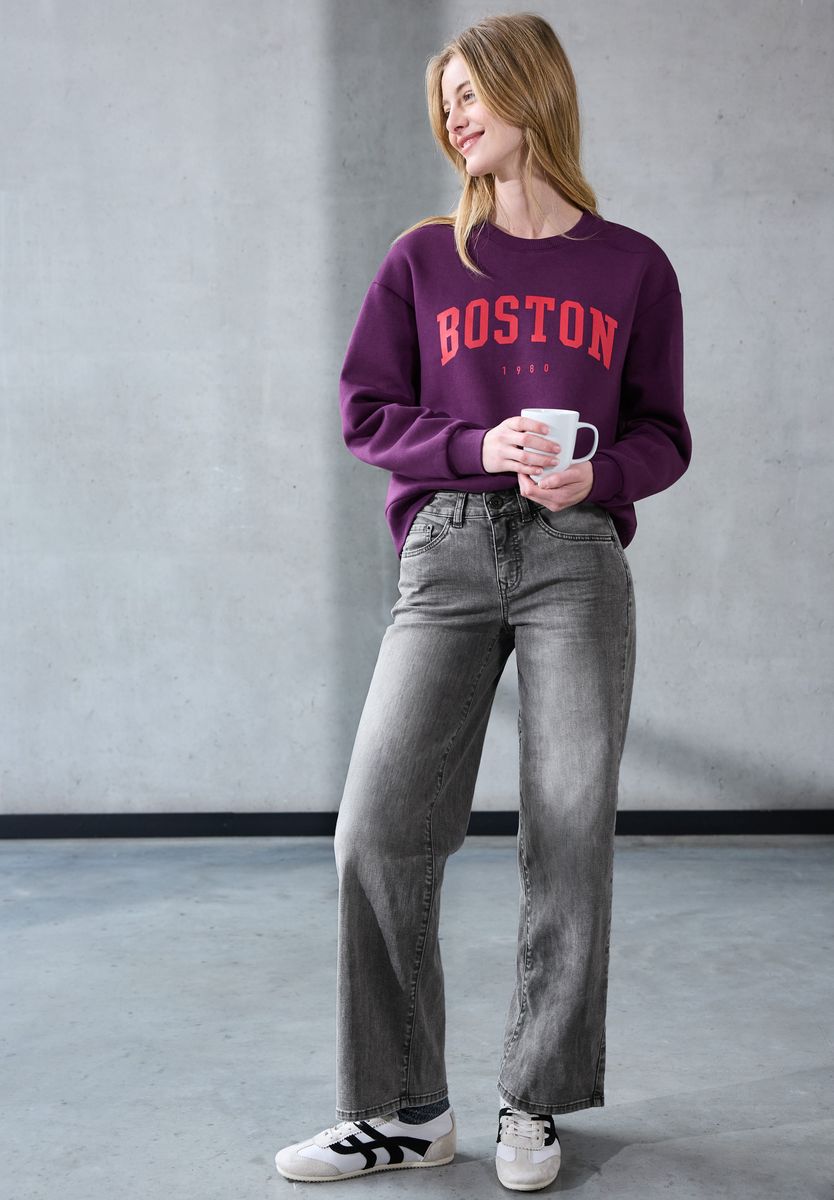 Loose Fit Wide Leg Jeans