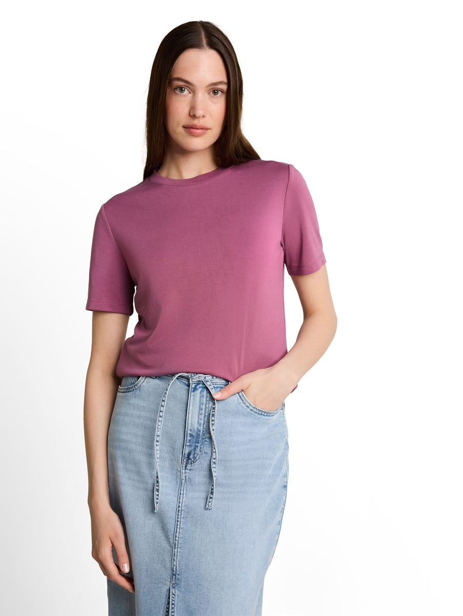 Klassisches Rundhals-Shirt mit geradem Schnitt