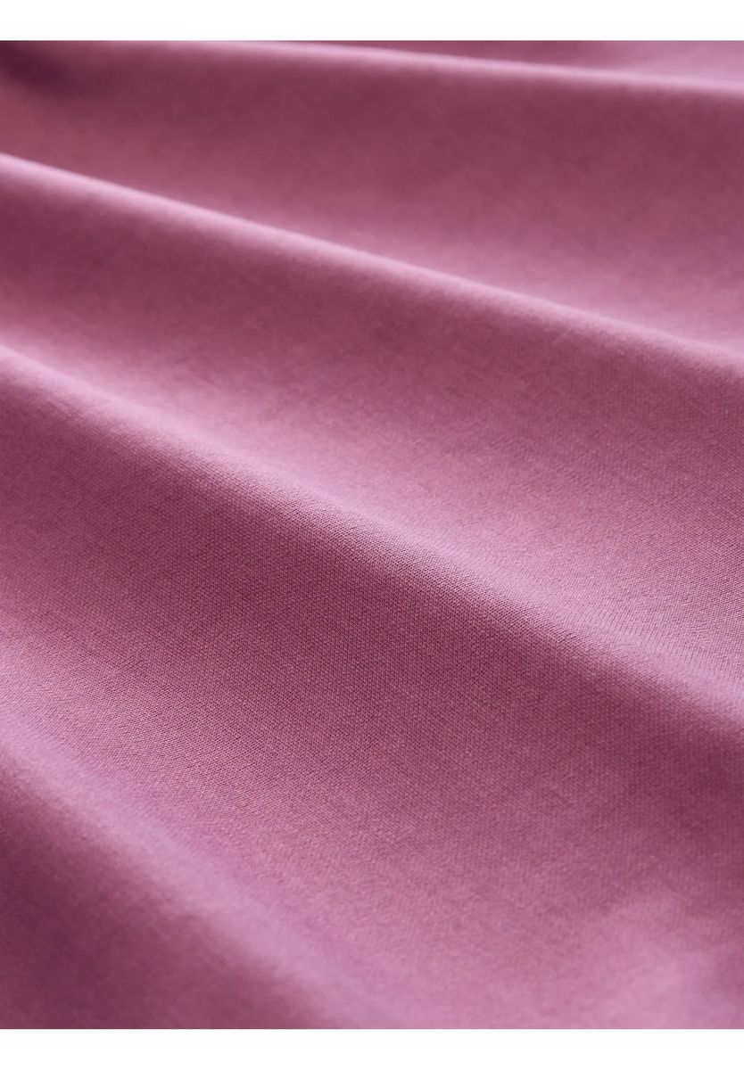 Klassisches Rundhals-Shirt mit geradem Schnitt