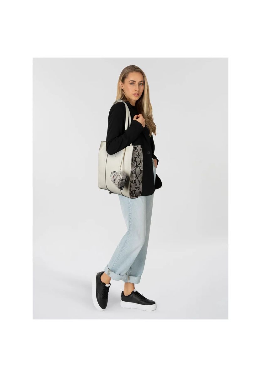 Shopper mit Schlangenmuster-Akzenten