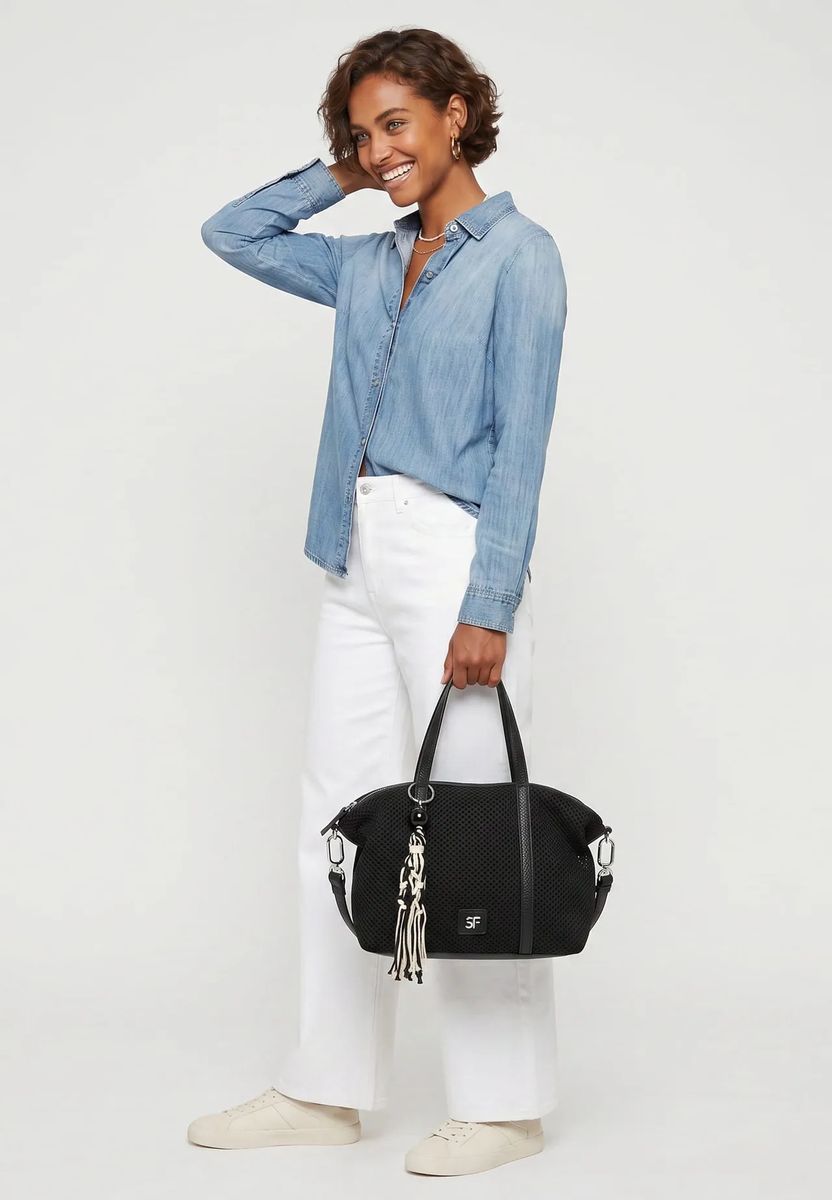 Shopper in Mesh-Optik mit Quaste