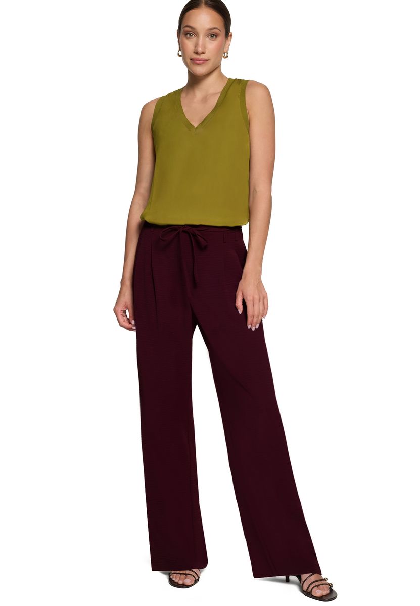 Weite High-Waist-Stoffhose mit Gürtel