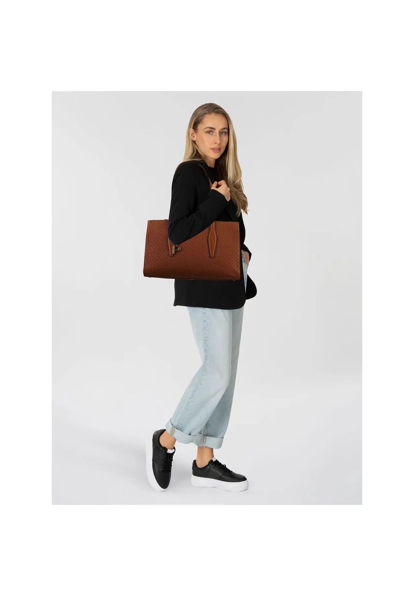 Leder-Shopper mit Webprägung und Anhänger