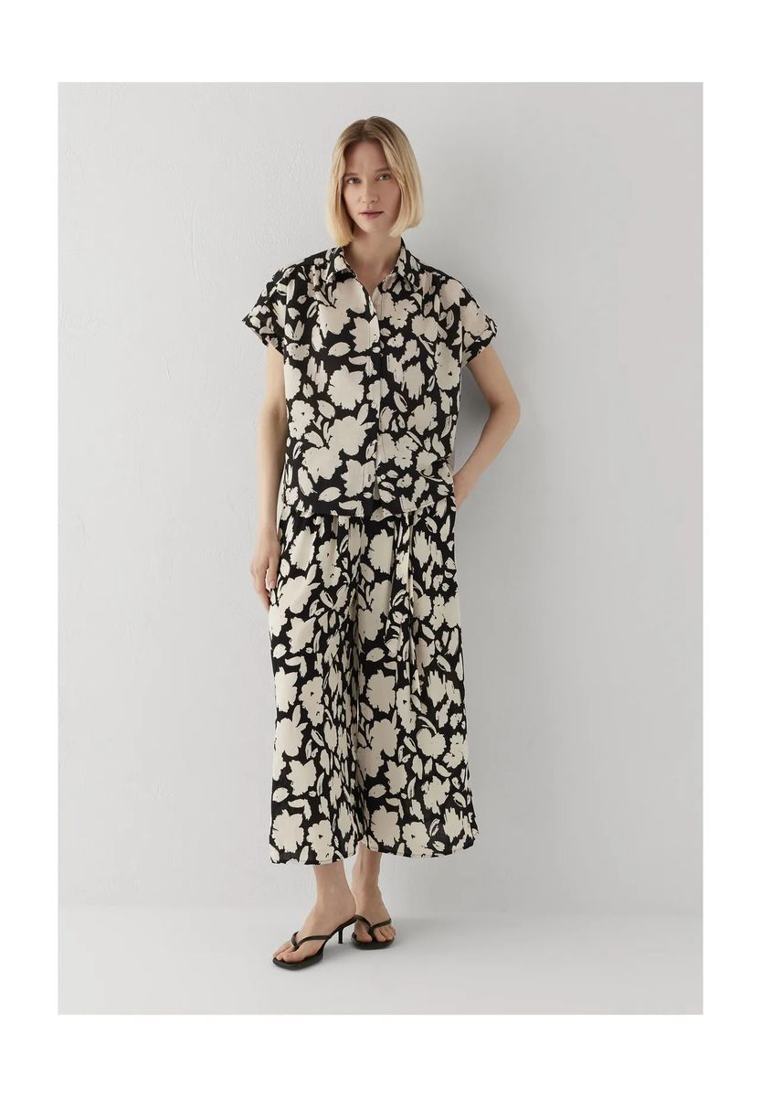 Weite Hose mit Blumenprint