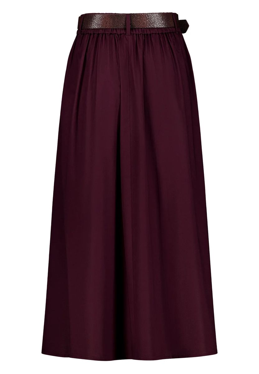 Eleganter Plisseerock mit Gürtel