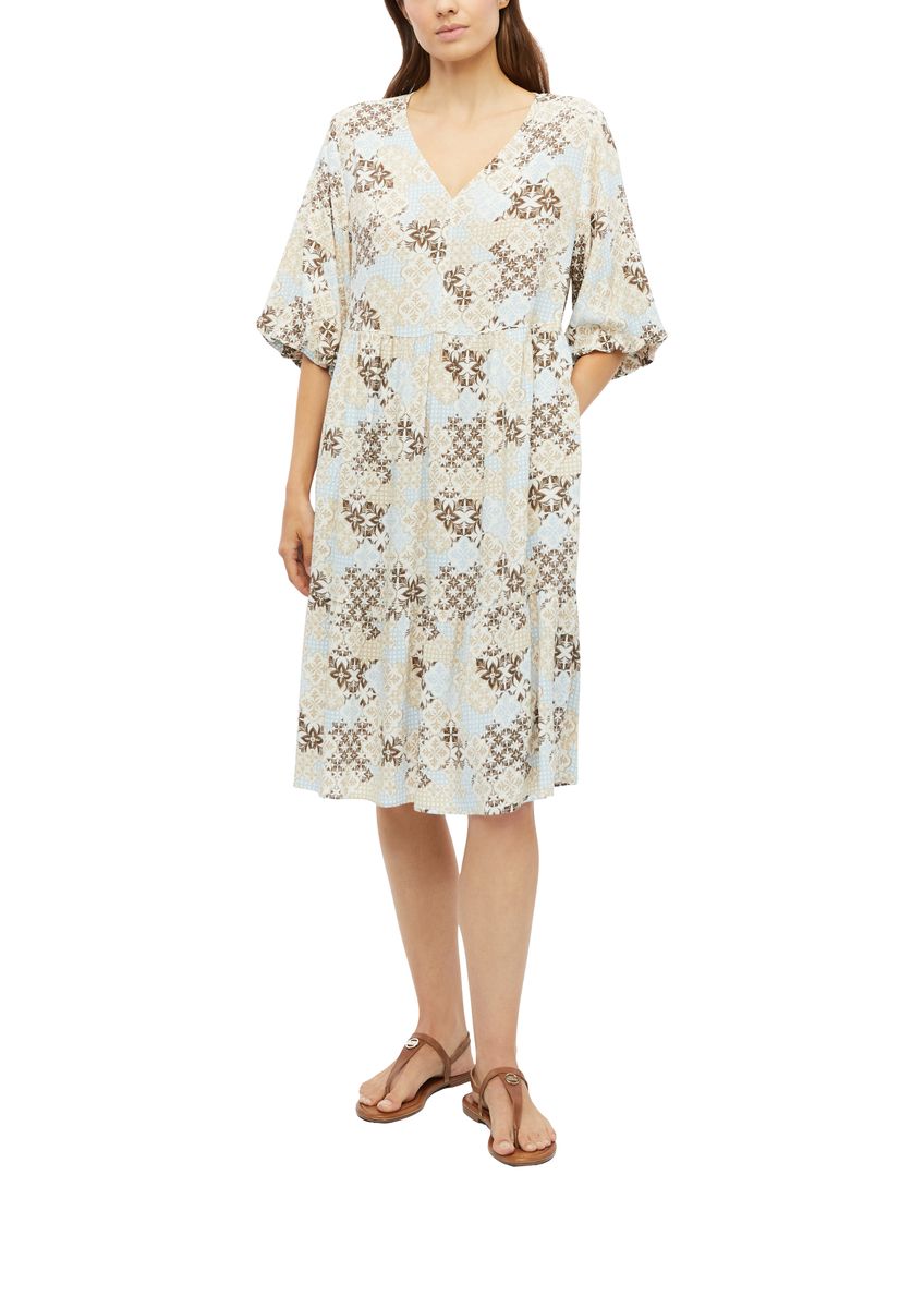 Stufenkleid mit Mosaik-Print