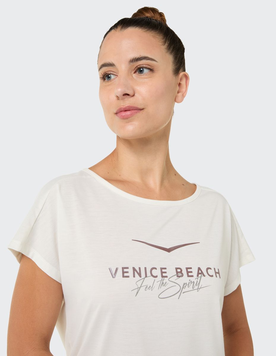 Sportliches Shirt mit U-Boot-Ausschnitt