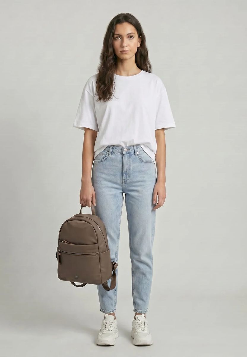 Moderner minimalistischer City-Rucksack