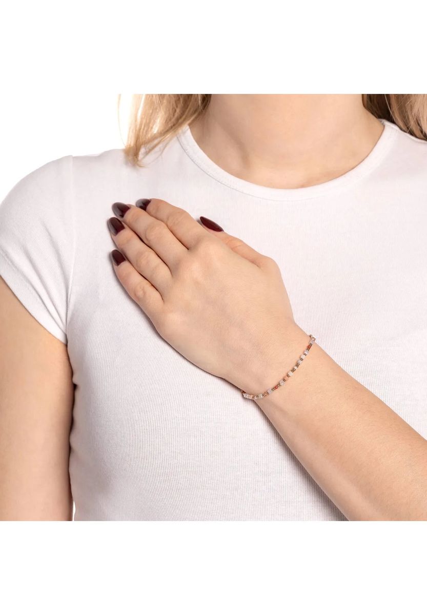 Zartes Armband mit Perlenmix