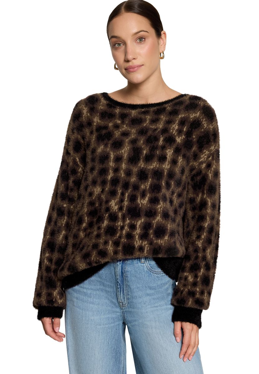 Flauschiger Leopard-Pullover mit U-Boot-Ausschnitt