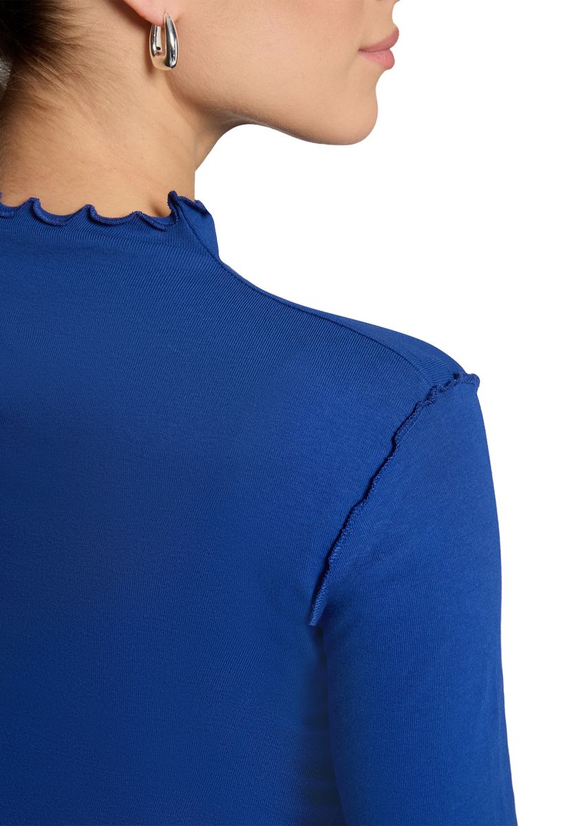 Langarmshirt mit verspielten Wellenkanten