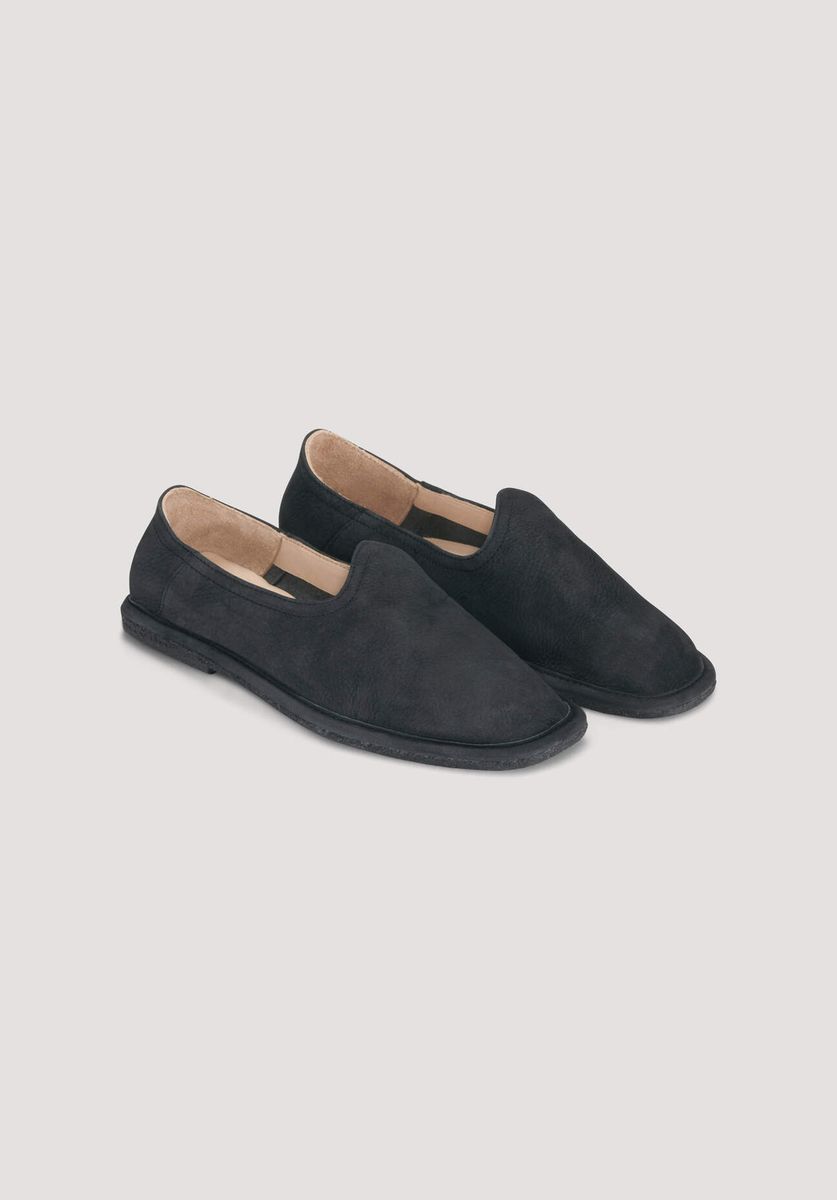 Minimalistische Slipper aus Nubukleder