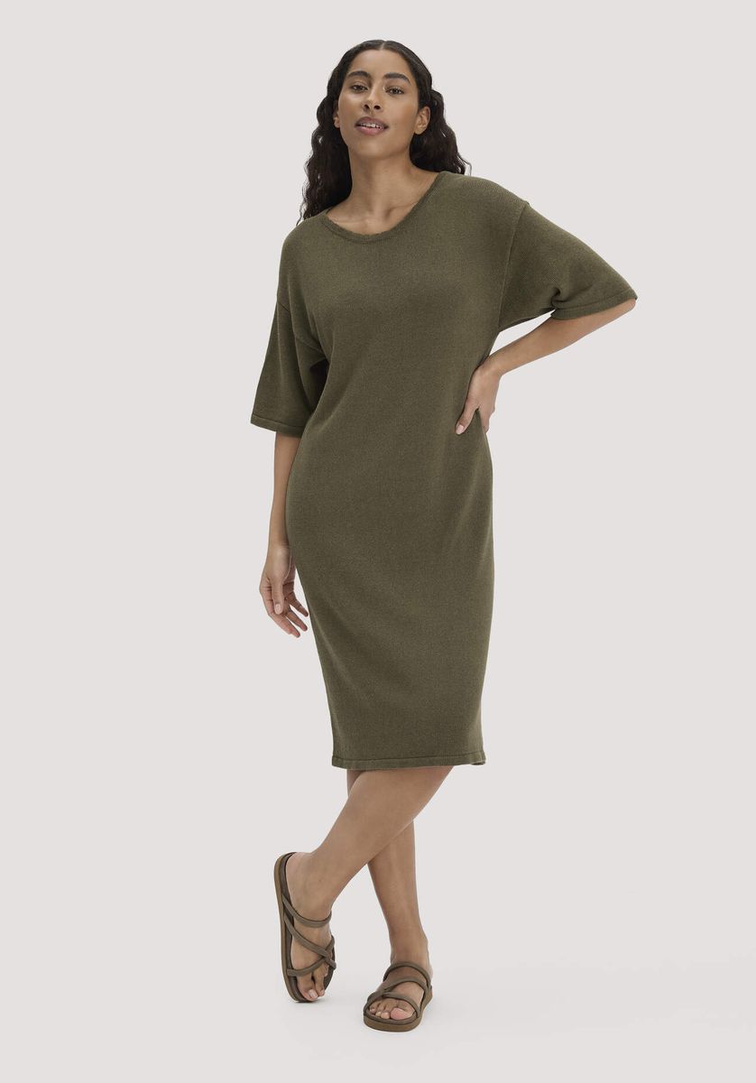 Lockeres Strickkleid aus Leinenmischung