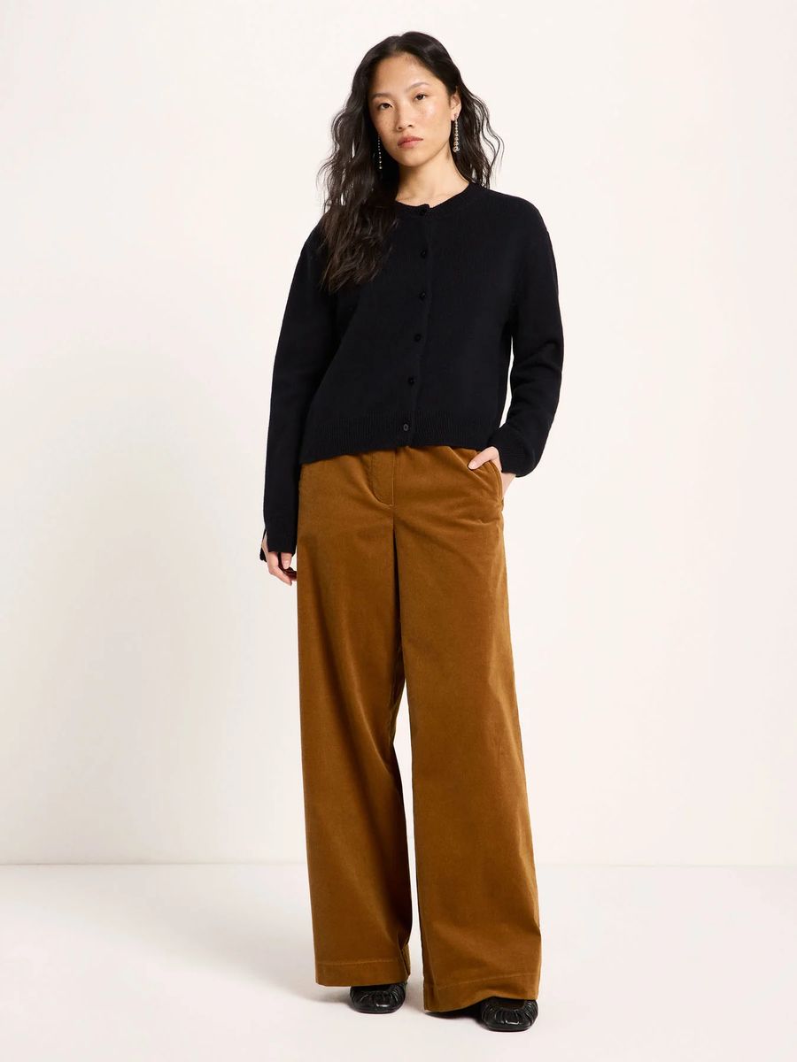 Moderne Boxy-Strickjacke