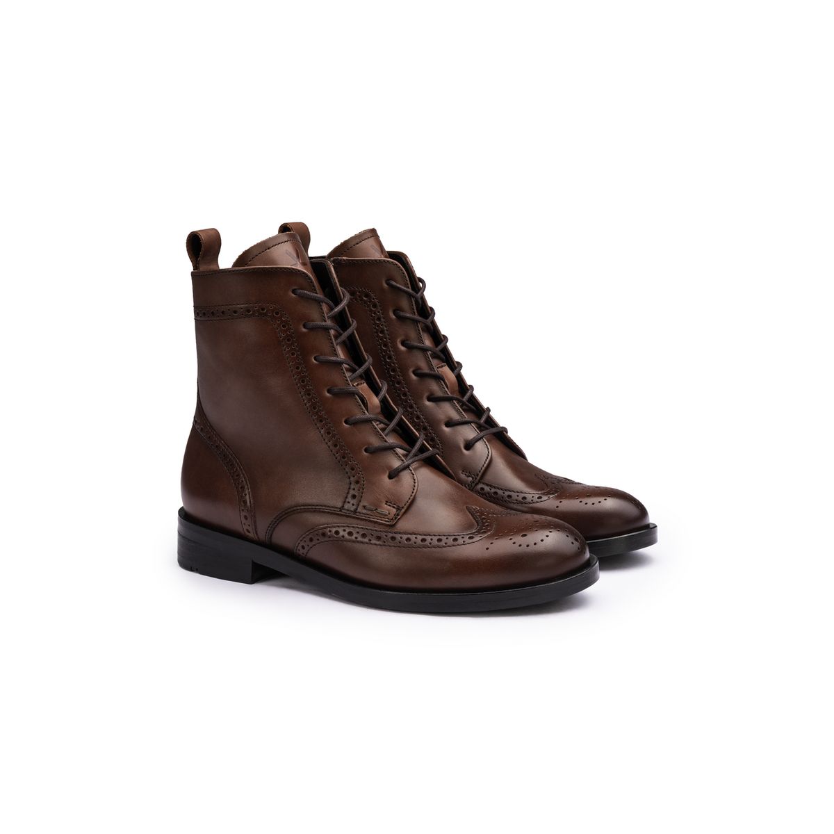 Schnürstiefeletten mit Brogue-Details