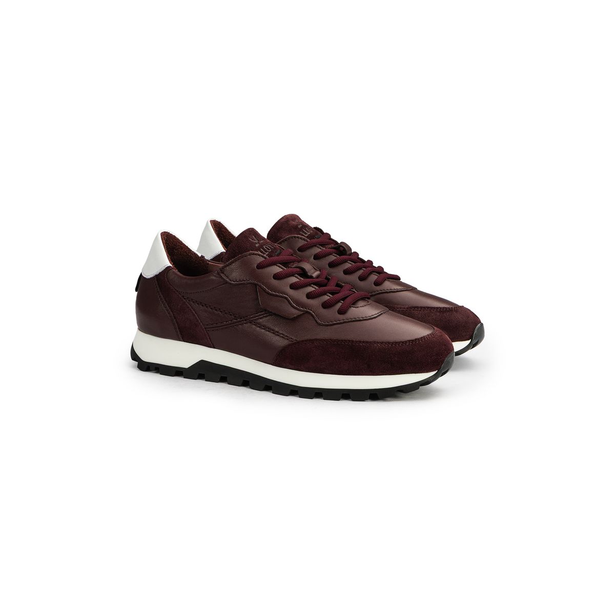 Flache Sneakers im Materialmix