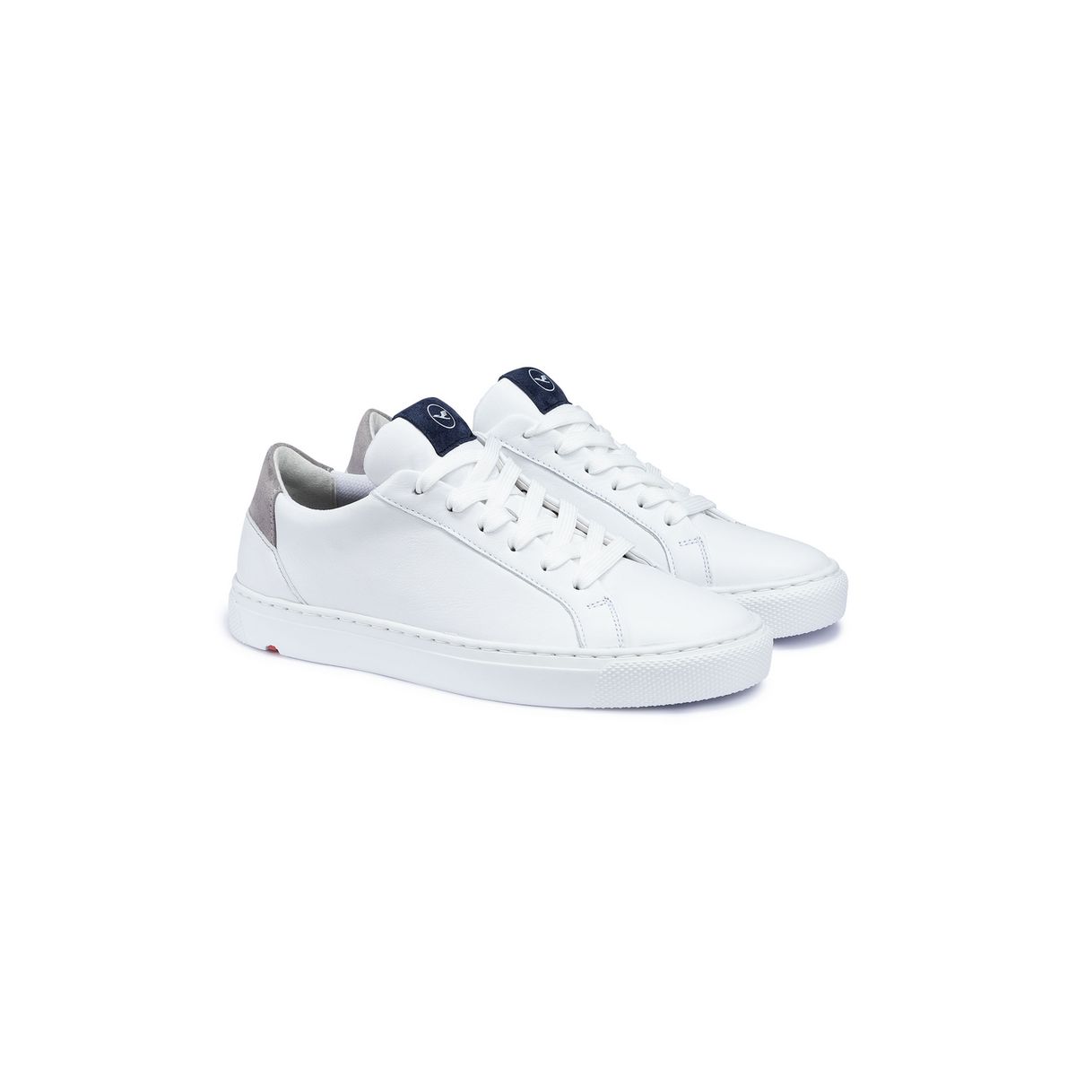 Leichtgewichtige Leder-Sneaker mit flachem Schaft
