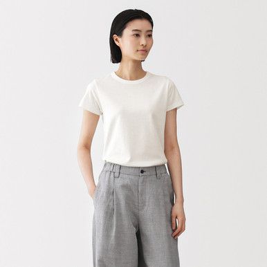 Minimalistisches T-Shirt aus Leinenmischung