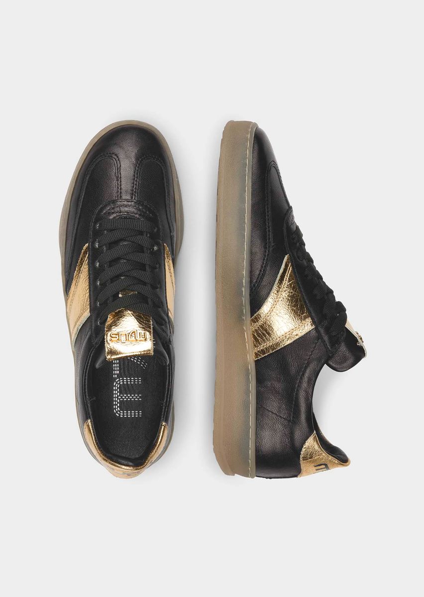 Leder-Sneaker mit Metallic-Akzenten