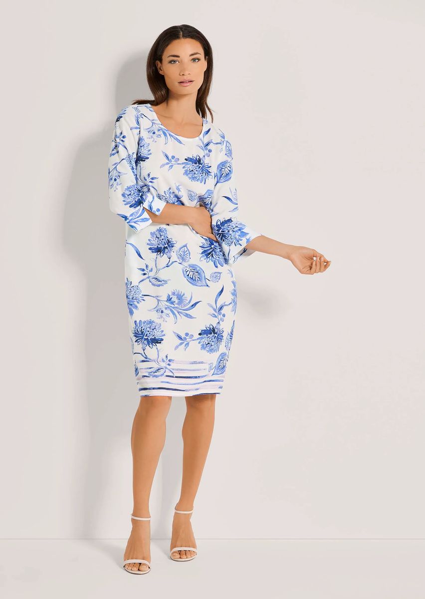 Viskosekleid mit floralem Muster