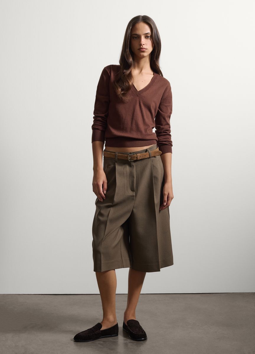 Eleganter Feinstrickpullover mit V-Ausschnitt