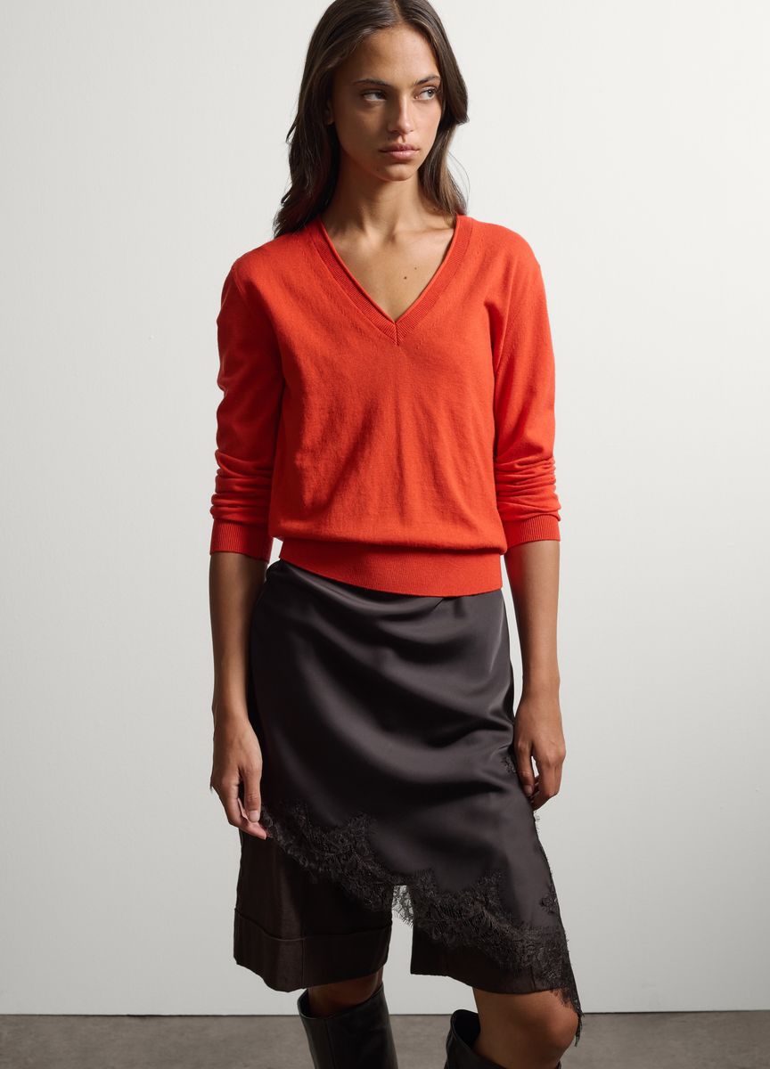 V-Ausschnitt Feinstrick-Pullover