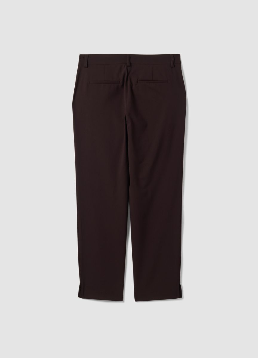 Taillierte Slim-Fit Karottenhose