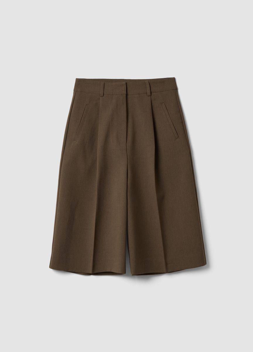 Maßgeschneiderte Culotte-Shorts mit weitem Bein
