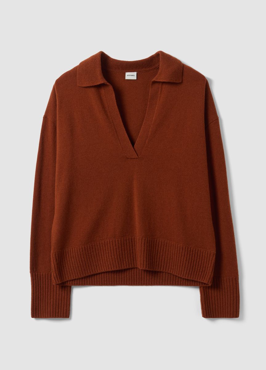 Lockerer Polo-Strickpullover mit V-Ausschnitt