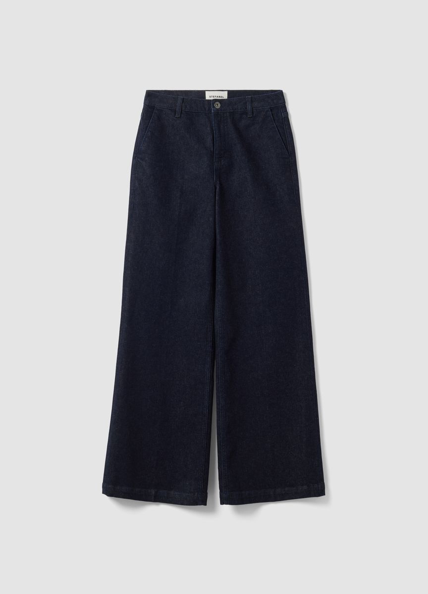 Maßgeschneiderte Denim-Hose mit weitem Bein