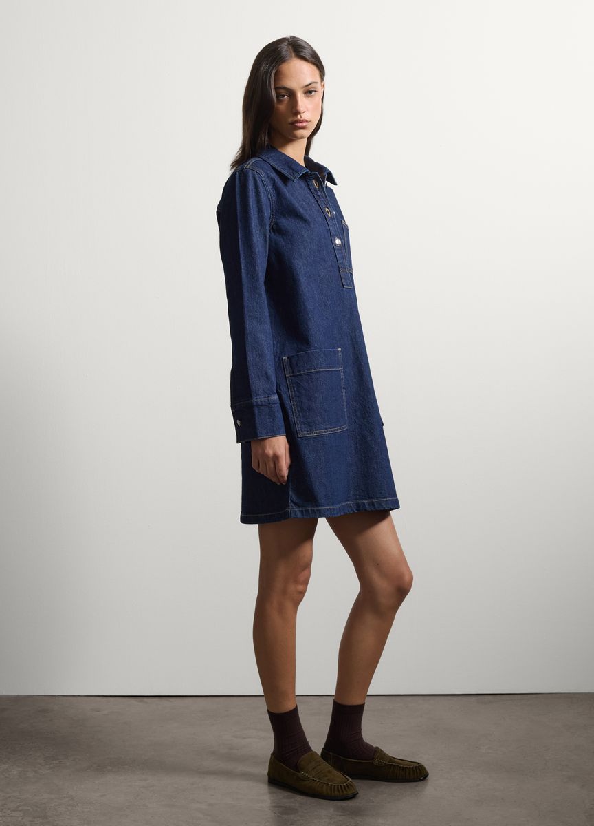 Lockeres Jeans-Hemdkleid in Mini-Länge