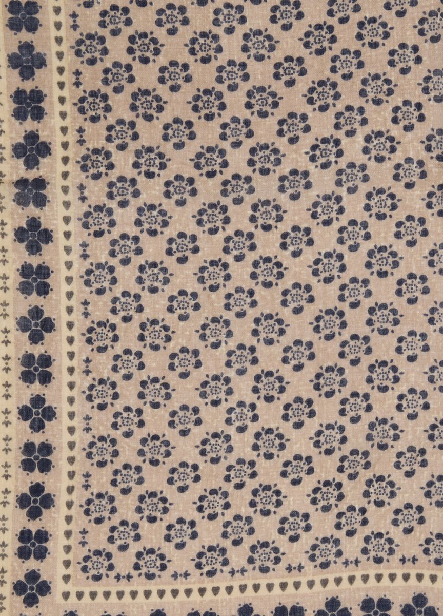 Leichter quadratischer Schal mit Blumenmuster